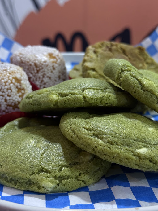 Galletas estilo Nueva York recién horneadas en Albor